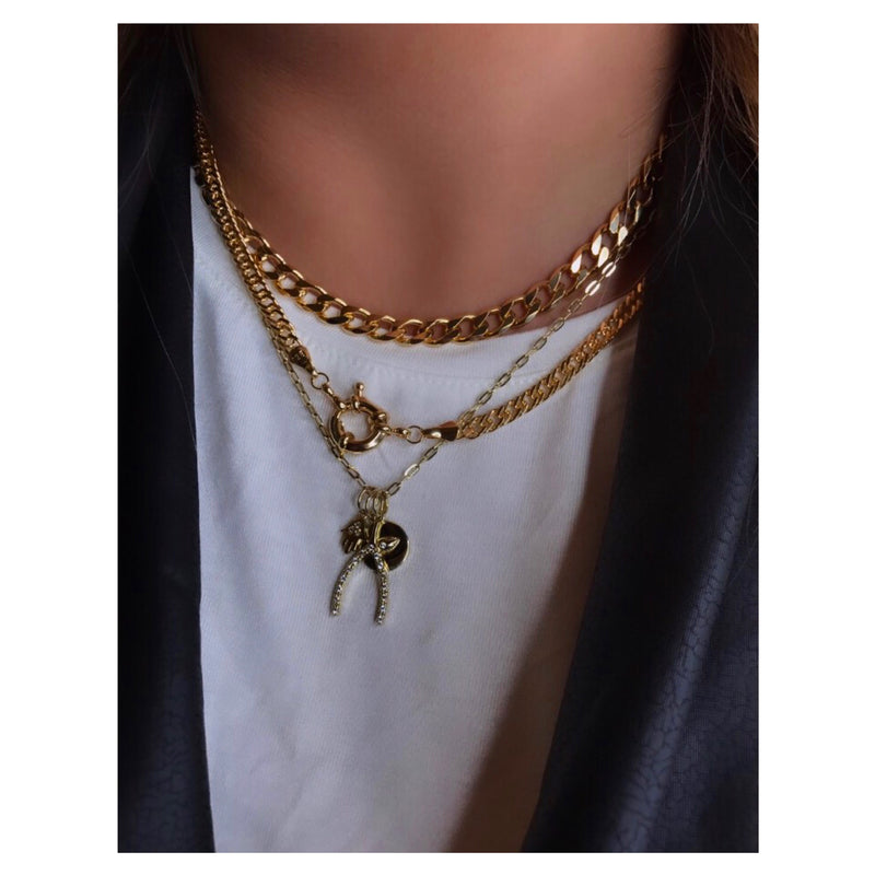 VITA CHARM NECKLACE